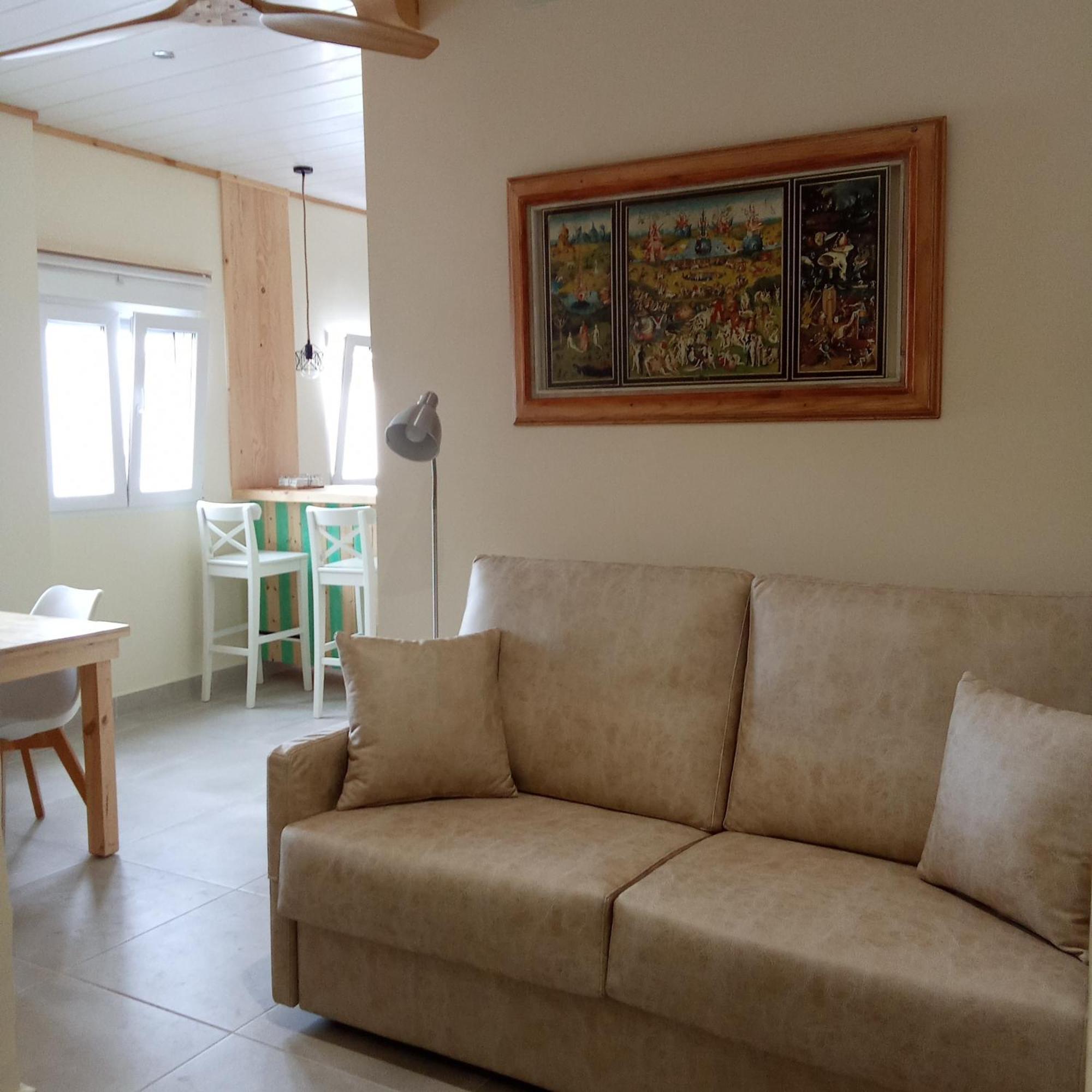 Oasis En La Ciudad Apartment Malaga Exterior photo